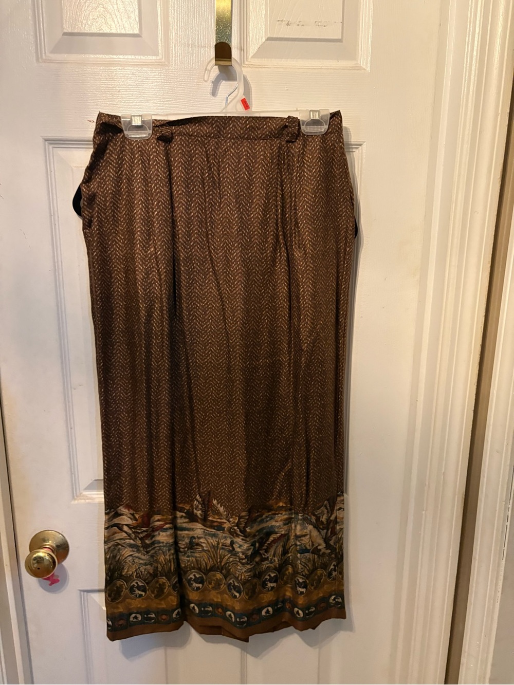 Brown Patterned Border Maxi Skirt vintage measure 15 waist